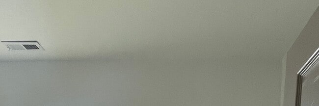 Building Photo - 7352 S Yale Ave