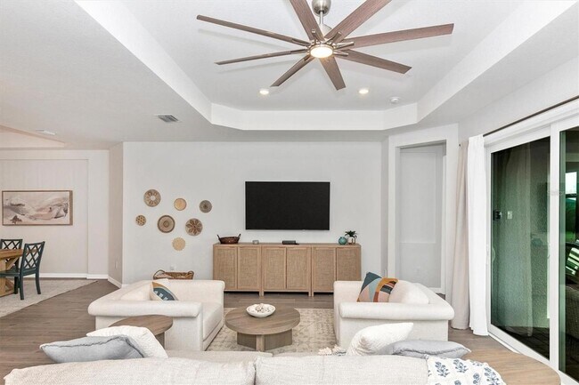 Building Photo - 17672 Santorini Ct