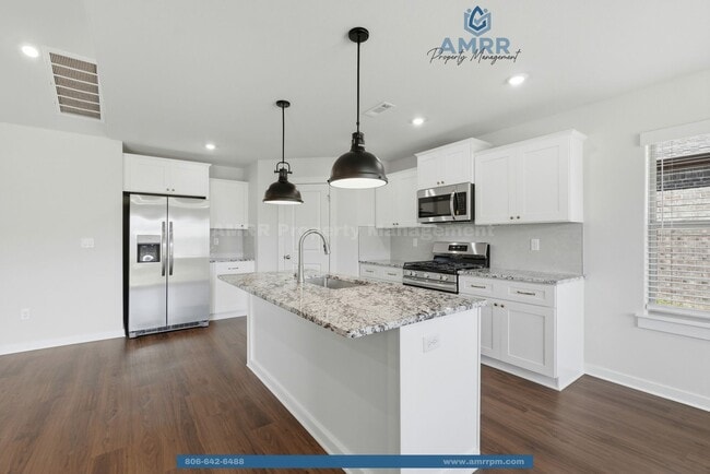 Building Photo - New Beginnings Start with AMRR: Spacious 3 Bedroom new build in Siloam Springs!