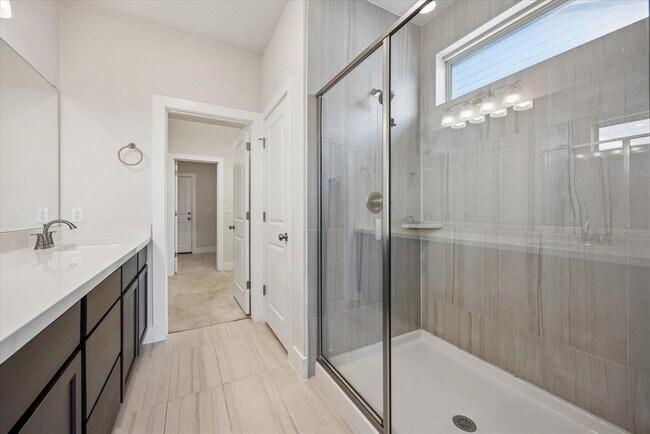 Building Photo - 8503 McKamy Dr
