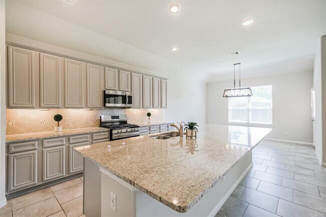 Building Photo - 18222 Sunniberg Ct