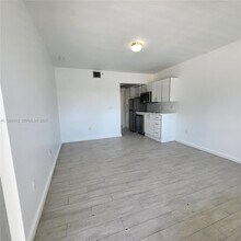 Building Photo - 1601 Meridian Ave