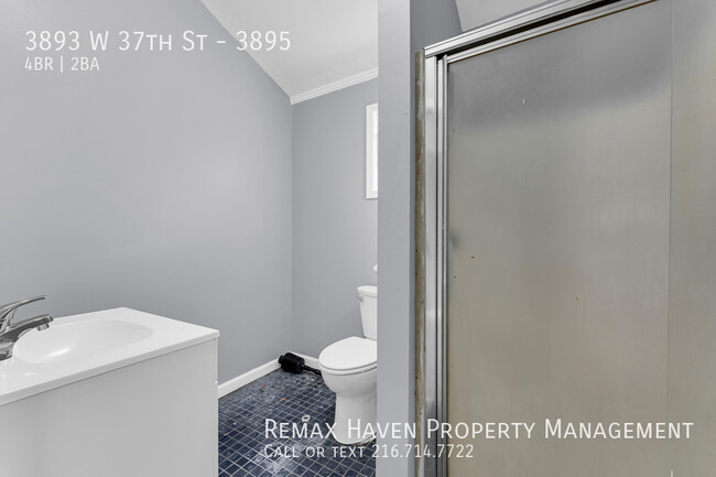 Building Photo - 3895 W 37th St | Right Side Unit,  Clevela...