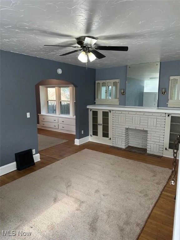 Building Photo - 945 Indian Trail