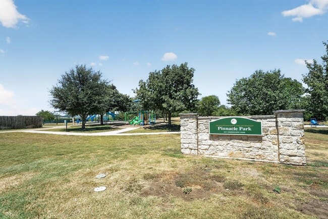 Building Photo - 313 Avalanche Ave