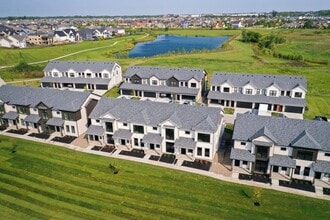 Building Photo - Chautauqua Park Townhomes