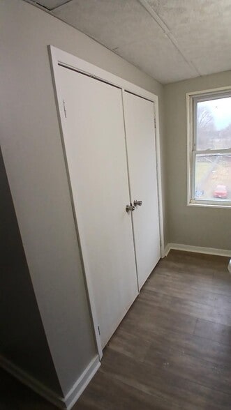 Building Photo - 1517 20th Ave