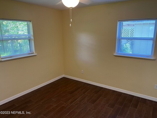 Building Photo - 5418 Juno Dr