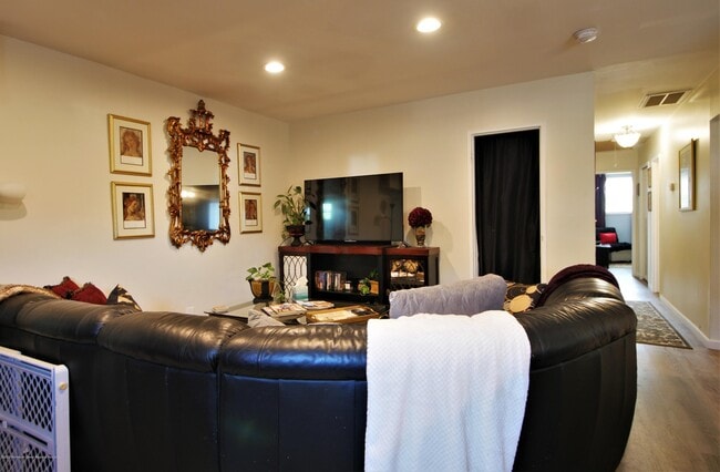 Building Photo - 111 Monmouth Ave