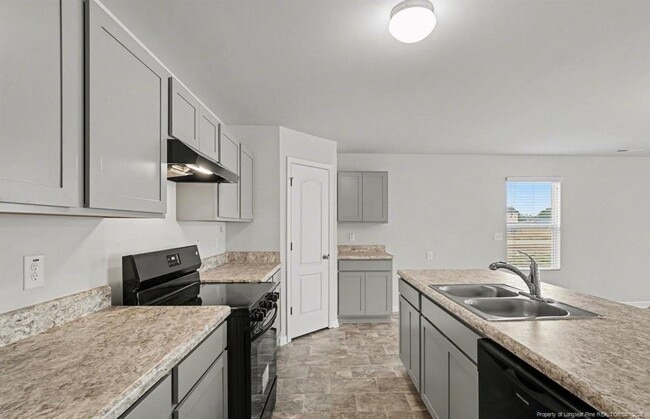 Building Photo - 6003 Lowgrass Rd