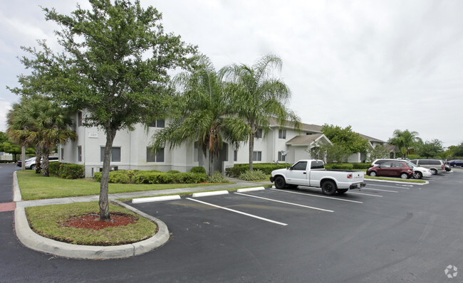 Building Photo - Running Brook Apartments