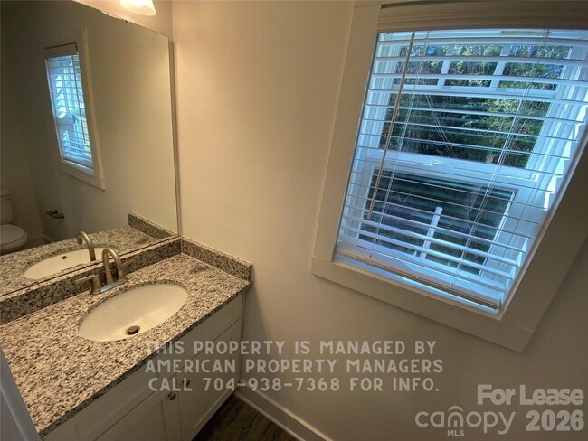 Building Photo - 660 Faith Dr SW