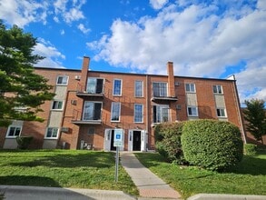 Building Photo - 125 W Elk Trail