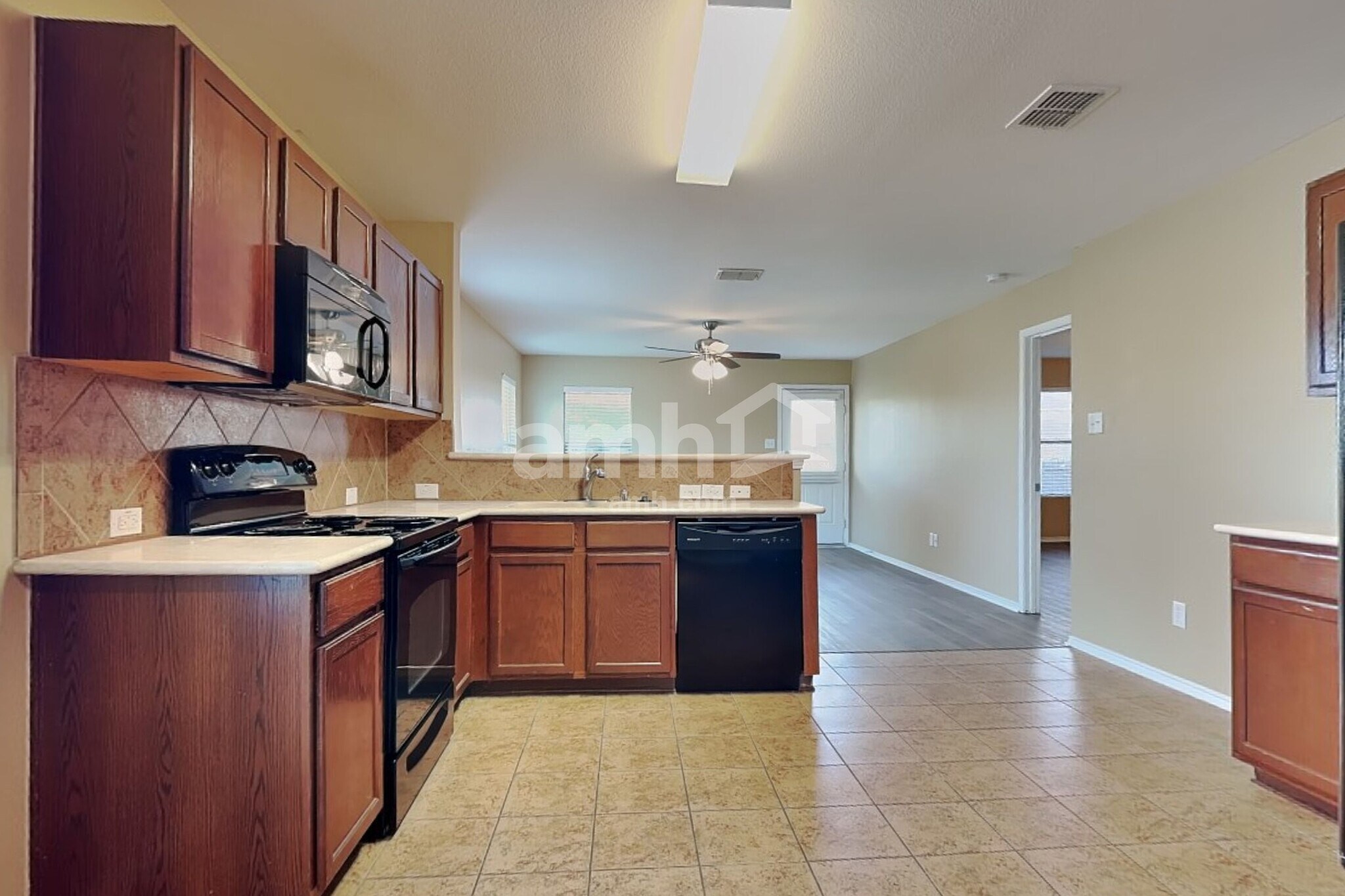 Building Photo - 9001 Quarry Ridge Trail