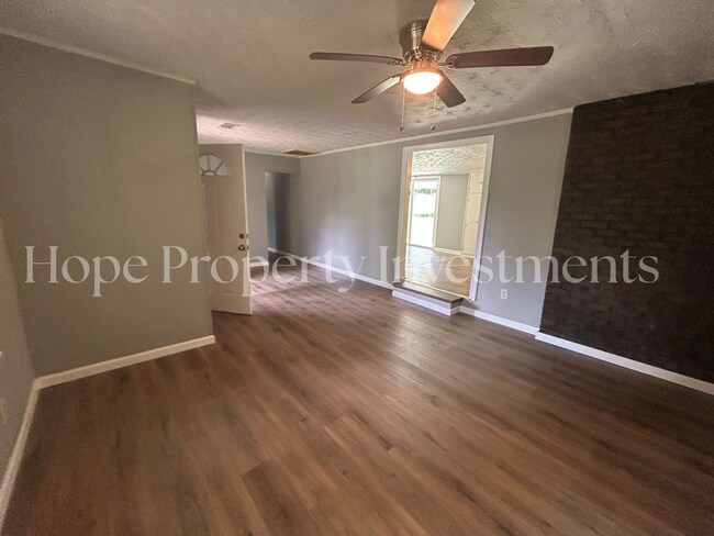 Building Photo - 78 Ralls Rd