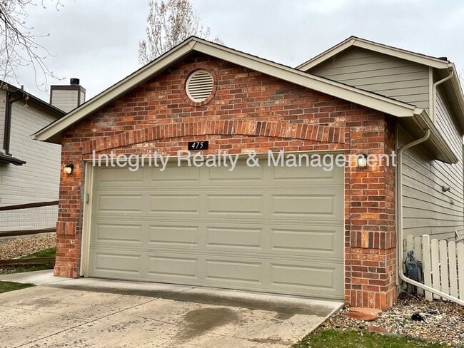 Building Photo - 475 E Chiswick Cir