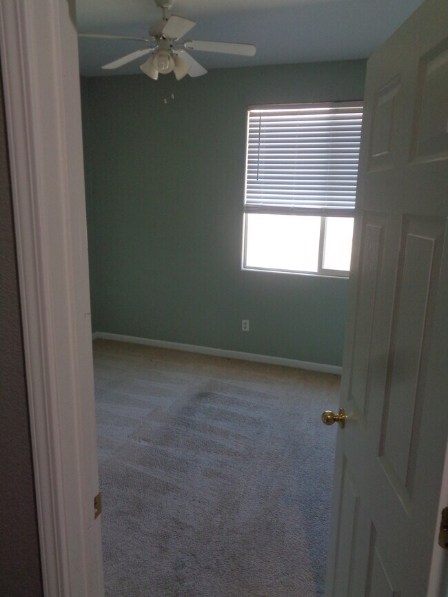 Building Photo - 1157 Silver Spur Way