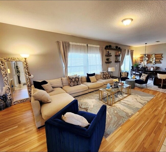 Building Photo - 3132 Regal Darner Dr