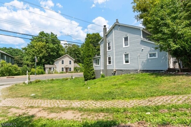 Building Photo - 113 Rt560