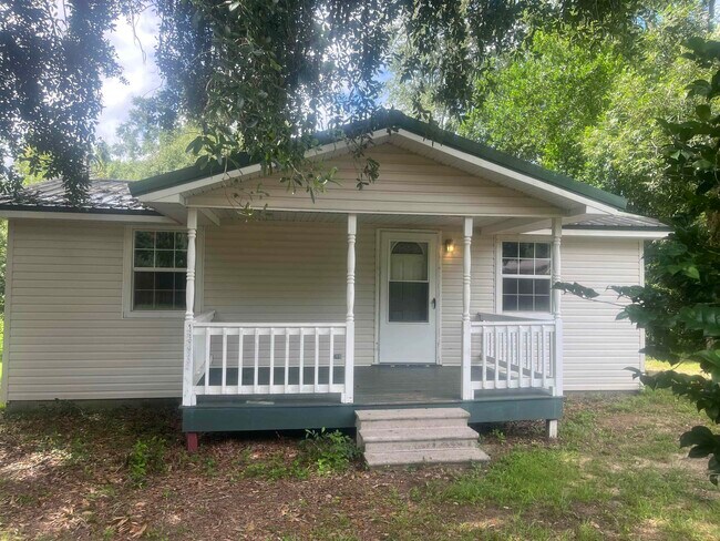 Building Photo - 179 Smith Ln