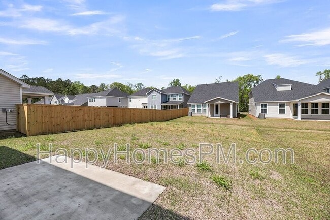 Building Photo - 8713 Revival Rd