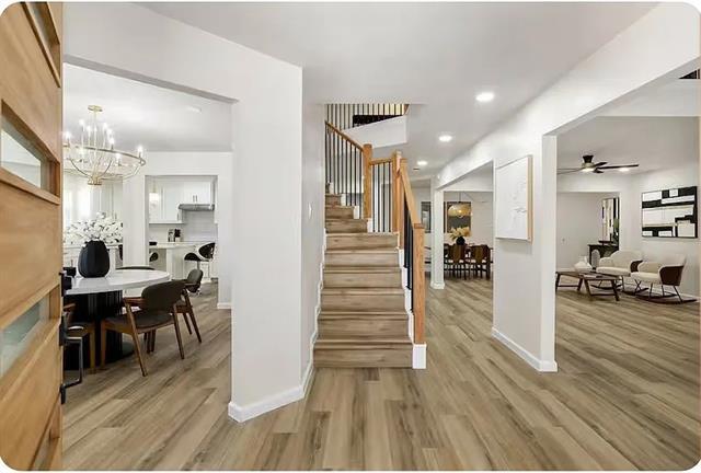 Building Photo - 9690 Fallbrook Dr