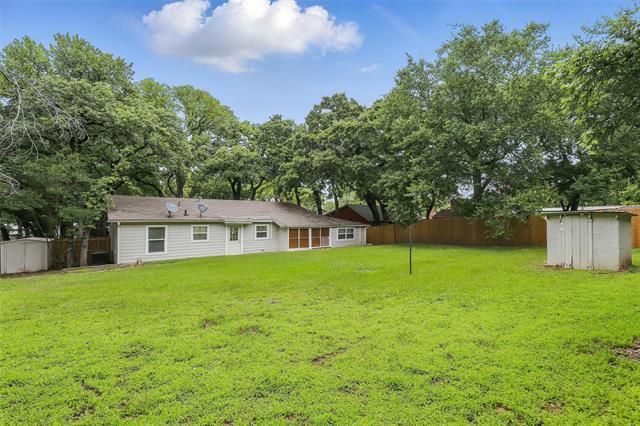 Building Photo - 9337 Heron Dr