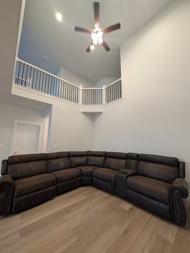 Building Photo - 2005 N 4040 W