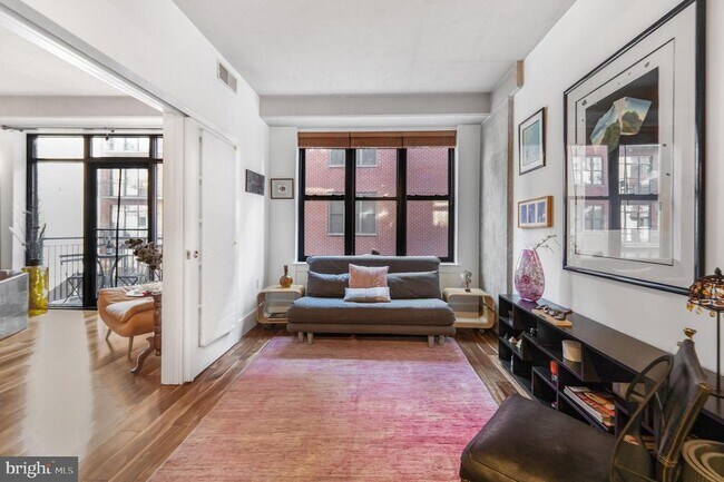 Building Photo - 1440 Church St NW