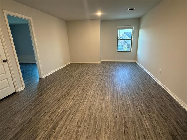 Building Photo - 615 Metallic Tree Ln