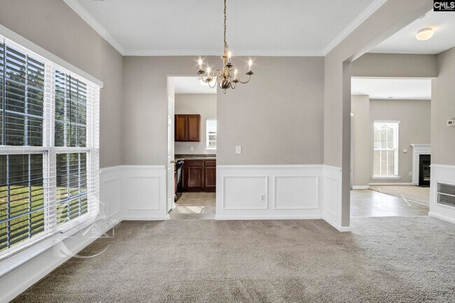 Building Photo - 211 Pinebluff Ct