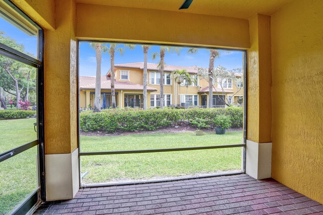 Building Photo - 5779 NW 120th Ave