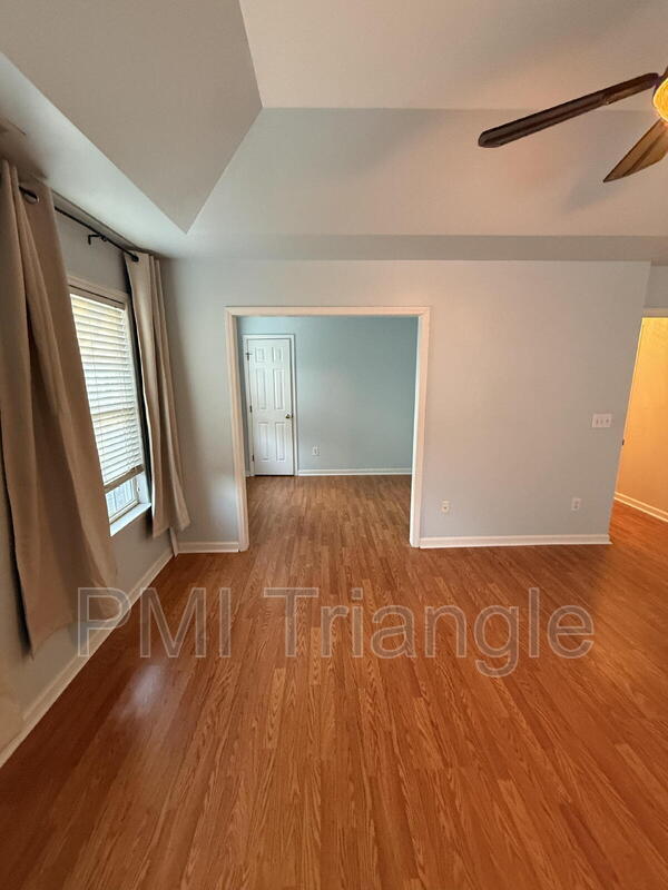 Building Photo - 8305 Hobhouse Cir