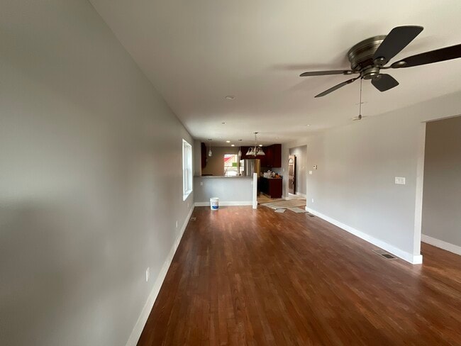 Building Photo - 500 Halsey Ave