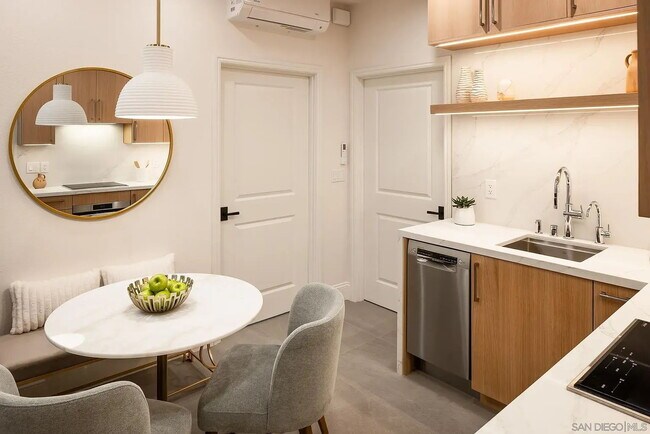 Building Photo - "Cozy 2-Bed Retreat in Chula Vista – Your Perfect California Haven! $500 OFF THE FIRST MONTH'S RE...