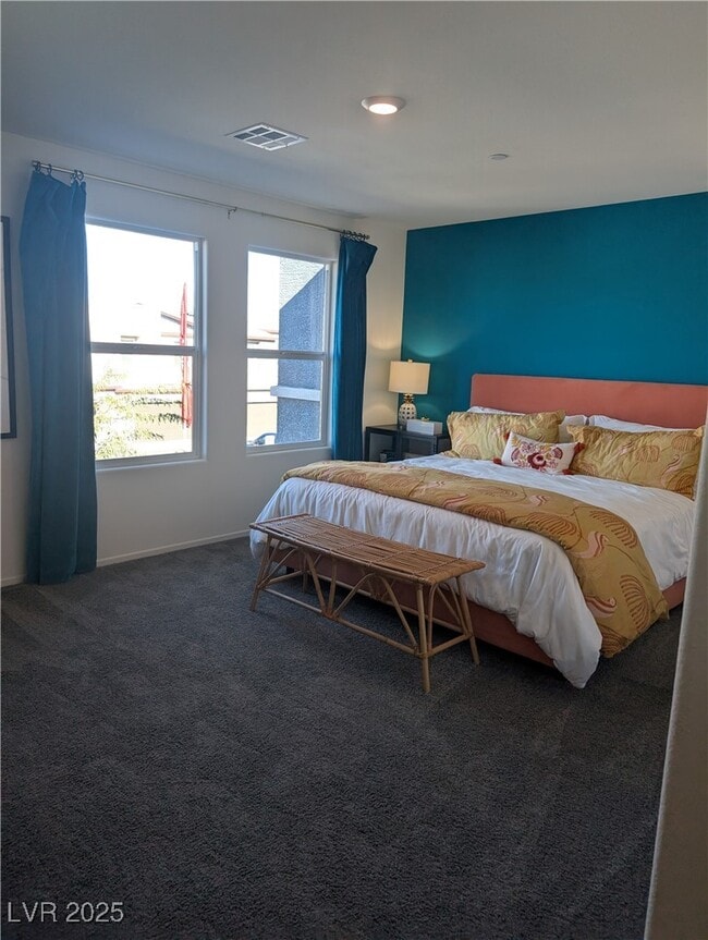 Building Photo - 9428 Emerald Mesa St