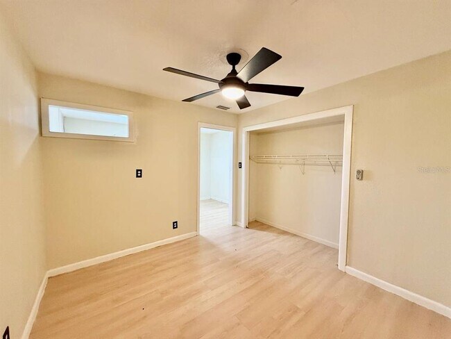 Building Photo - 804 E 127th Ave