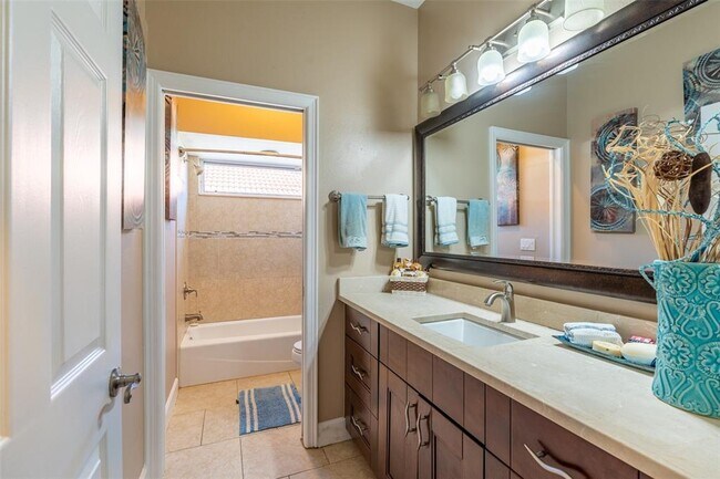 Building Photo - 10525 Cory Lake Dr