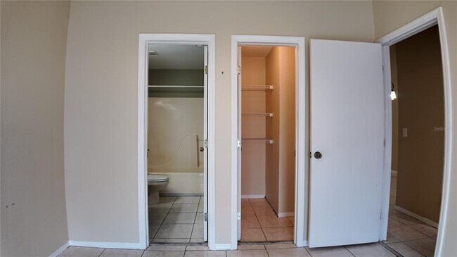 Building Photo - 3112 Enclave Ct