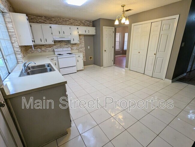 Building Photo - 3441 Jubilee Dr