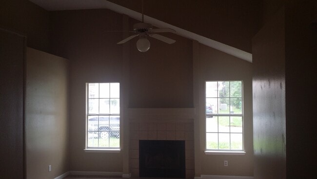 Building Photo - Yorktown Home. Available now.