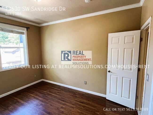 Building Photo - 13530 SW Sandridge Dr