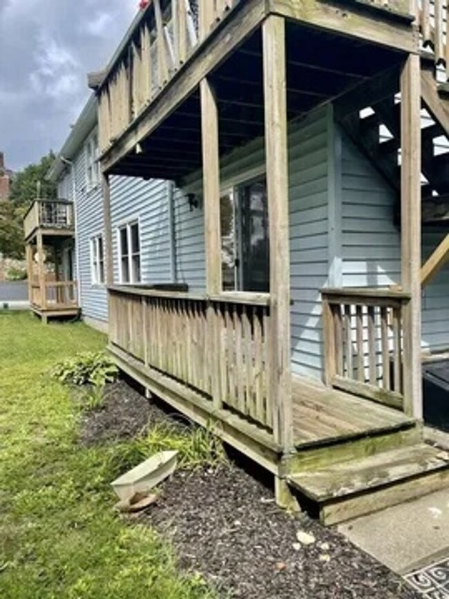 Building Photo - Charming 2BR Condo in Southbridge