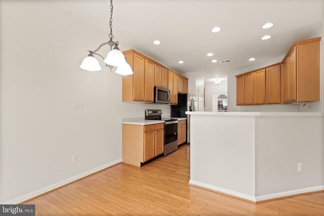 Building Photo - 128 Ivy Hills Terrace