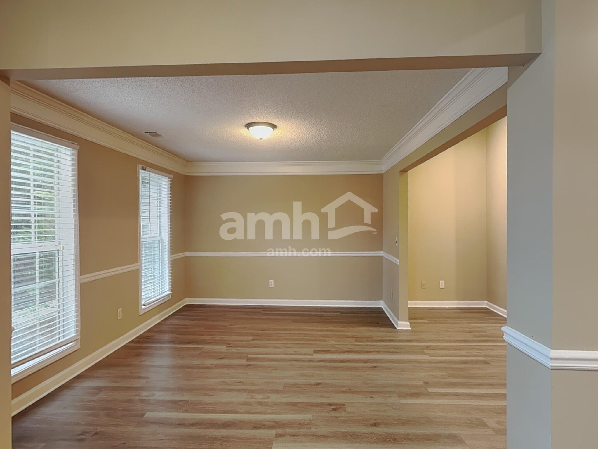 Building Photo - 2075 Reserve Pky