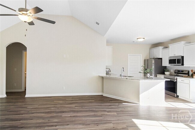 Building Photo - 1712 Arnall Dr