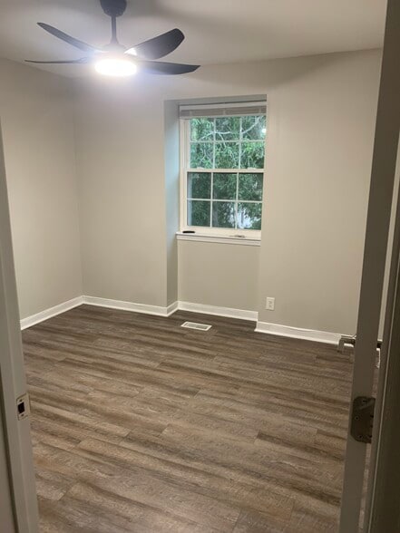 Bedroom #2 - 1010 Country Club Rd