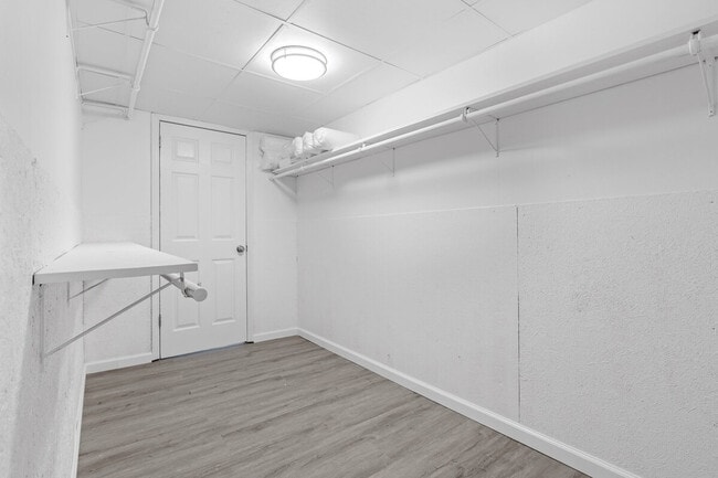 Building Photo - 2662 Smoke View Dr