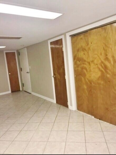 Building Photo - 2138 29th St