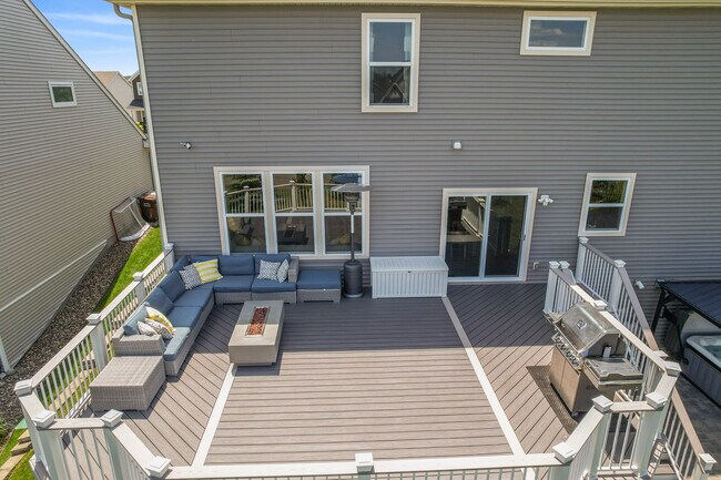 Building Photo - 18120 57th Ave N